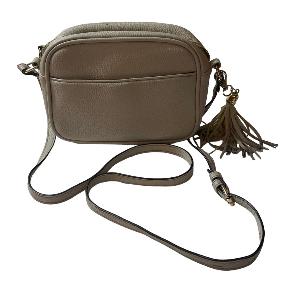 Kate & Alex crossbody purse 23” to 27” drop zip closure fringe tassel gray/beige